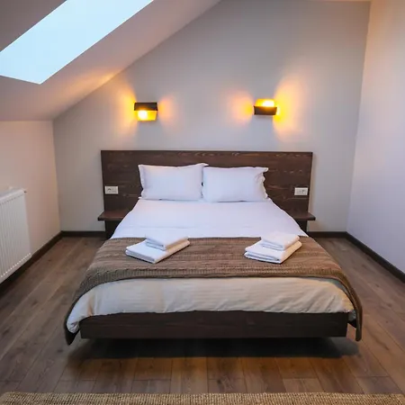 Popa Apartment